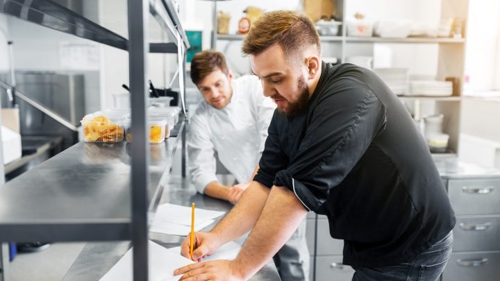 מתכנן מטבחים מוסדיים